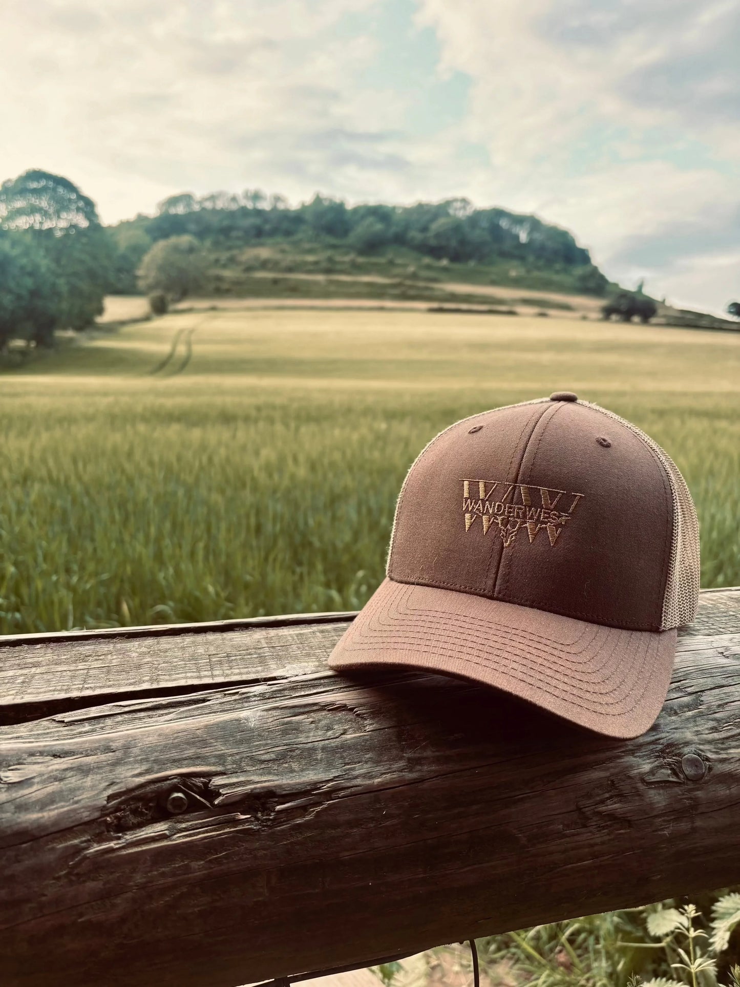 WanderWest Rusted Barn Trucker – Brown/Khaki - WanderWest